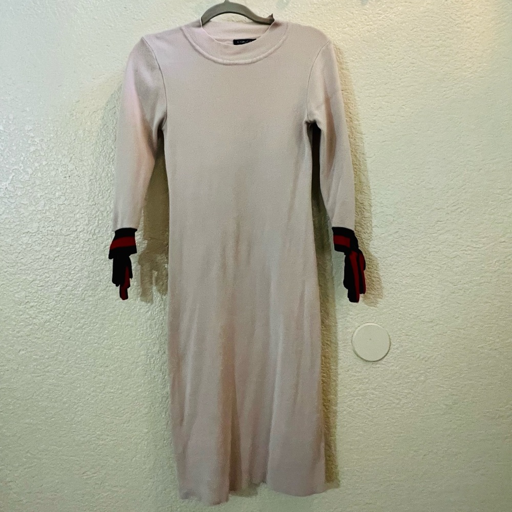 Dress midi  long sleeves with tie ups size M